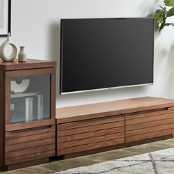 $B2,2H6q9)6H3t<02q<R(B